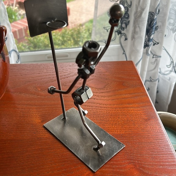 Modern Metal Sculpture Basketball player in action, Art Sculpture - Picture 2 of 8